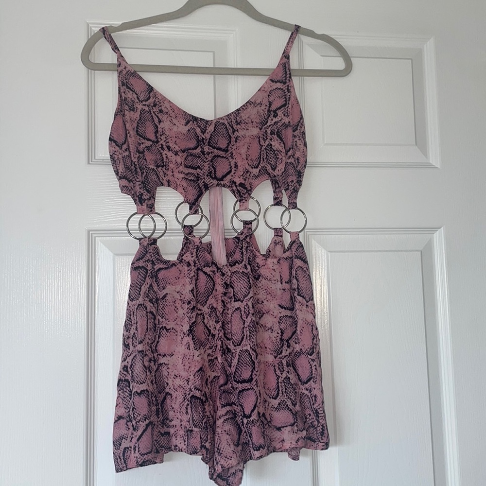 GOING OUT ✨Millau Pink snakeskin cutout romper